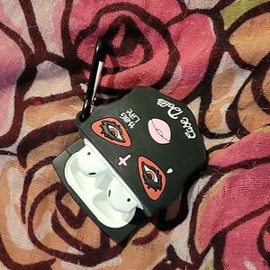 Bad girl earpod case